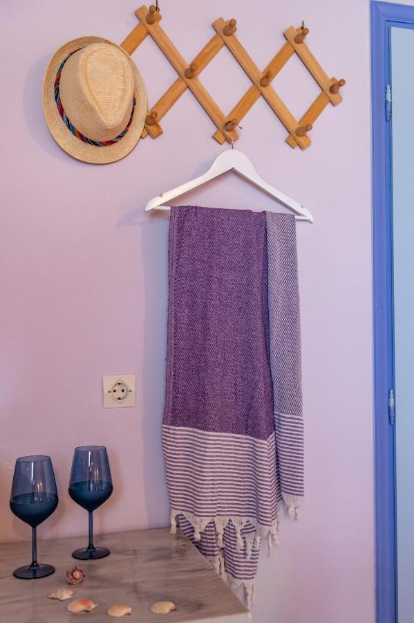 Anemos Studios & Apartments Poros  Екстериор снимка